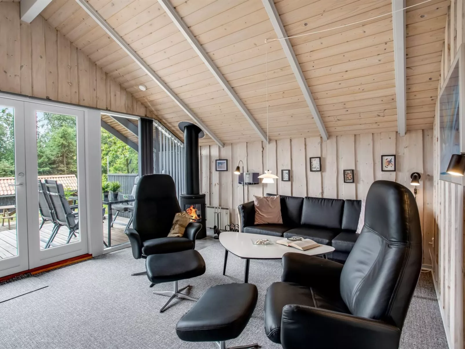 "Tecla" - 12km from the sea-Drinnen