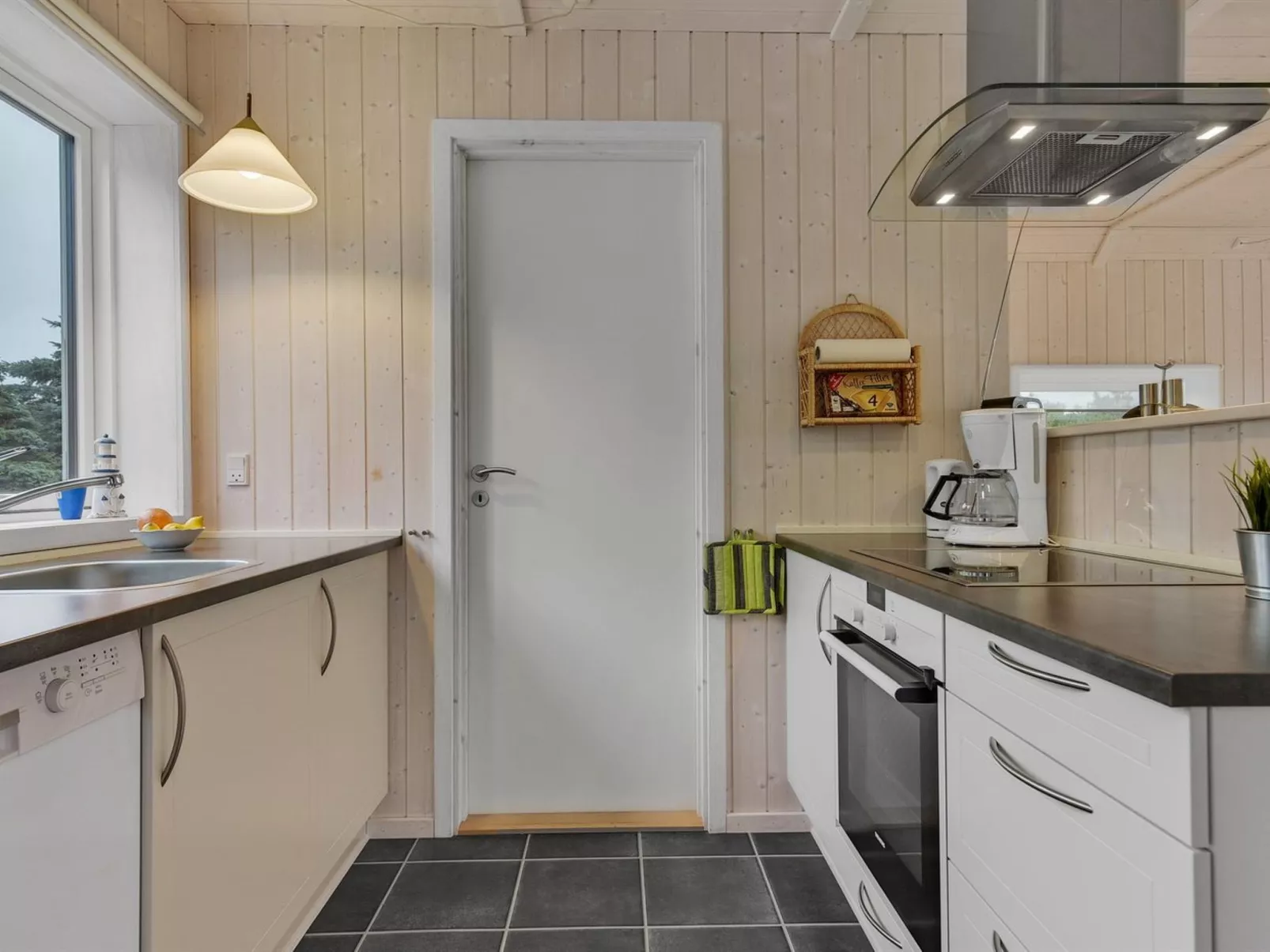 "Tinemarie" - 200m from the sea-Drinnen