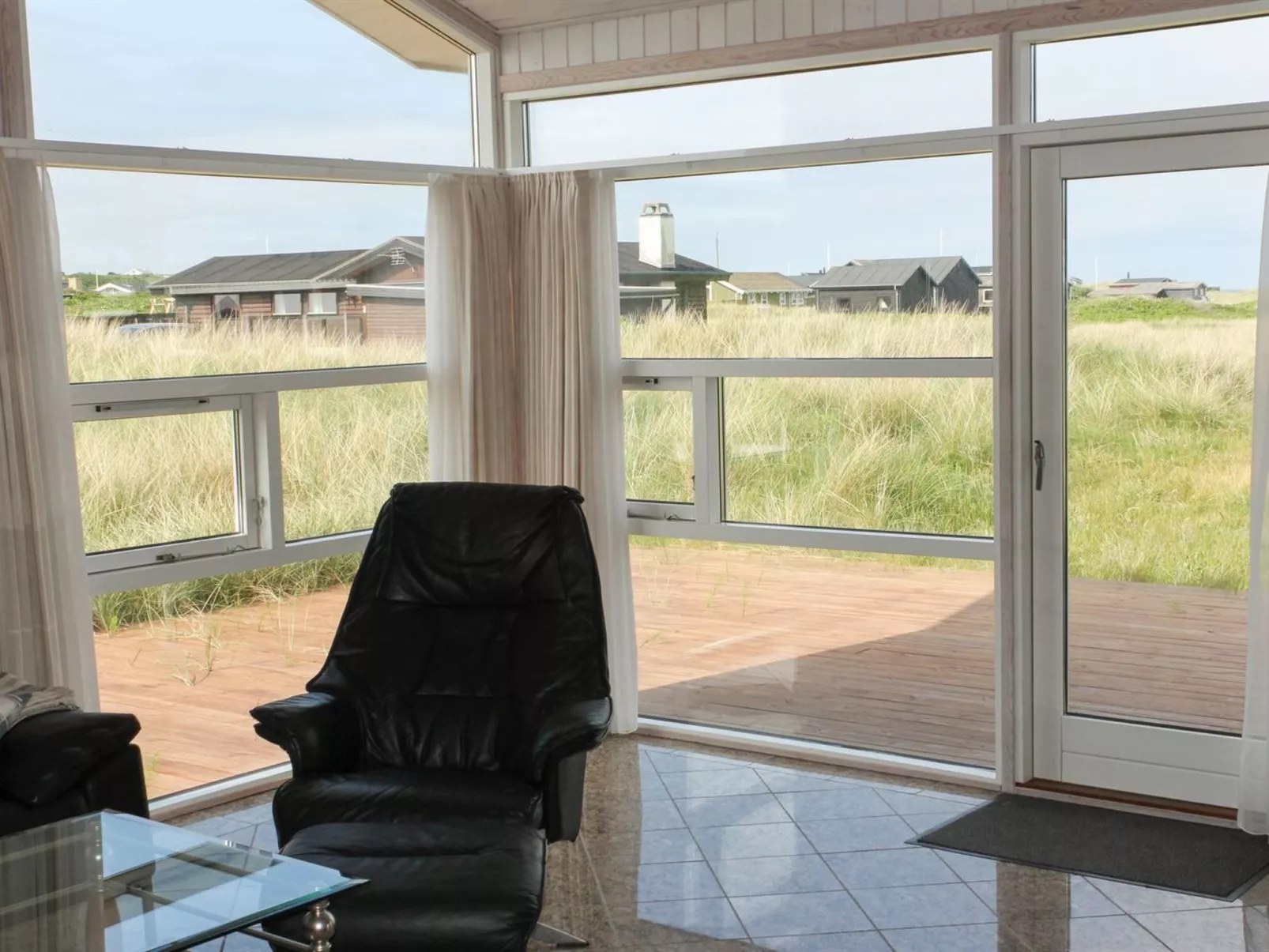 "Gilbert" - 96m from the sea-Dedans