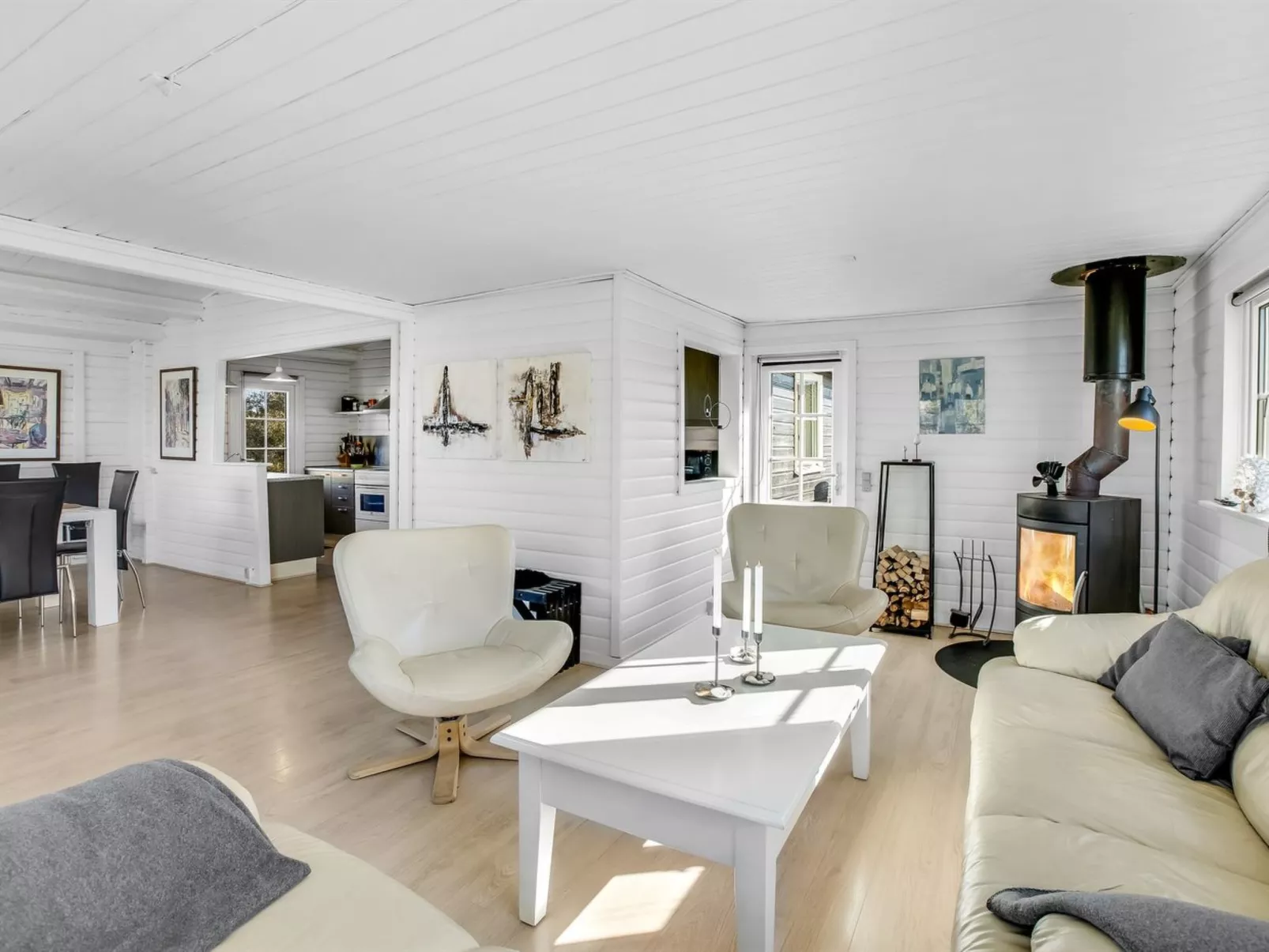 "Aika" - 500m from the sea-Drinnen