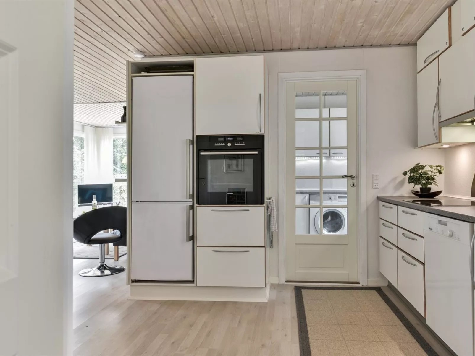 "Locan" - 1.2km from the sea-Inside