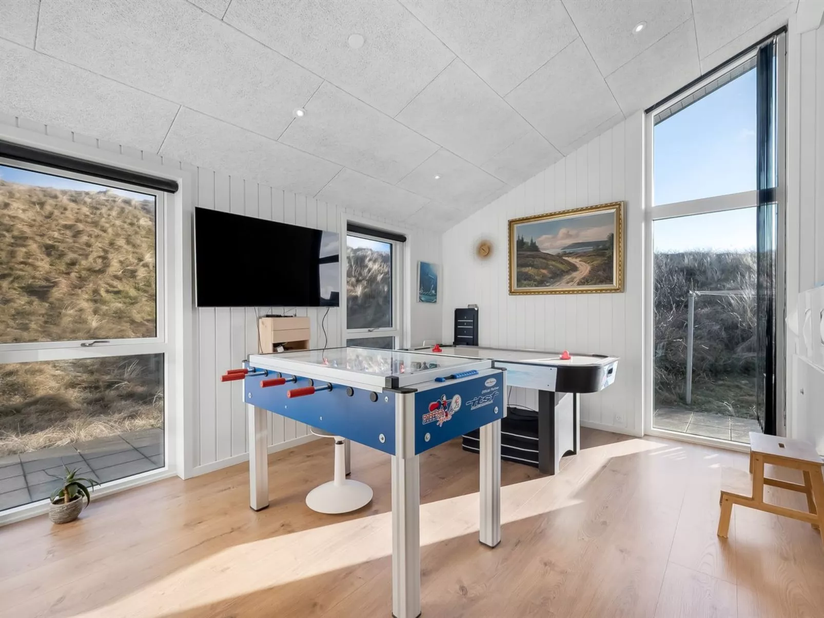 "Taja" - 300m to the fjord-Dedans