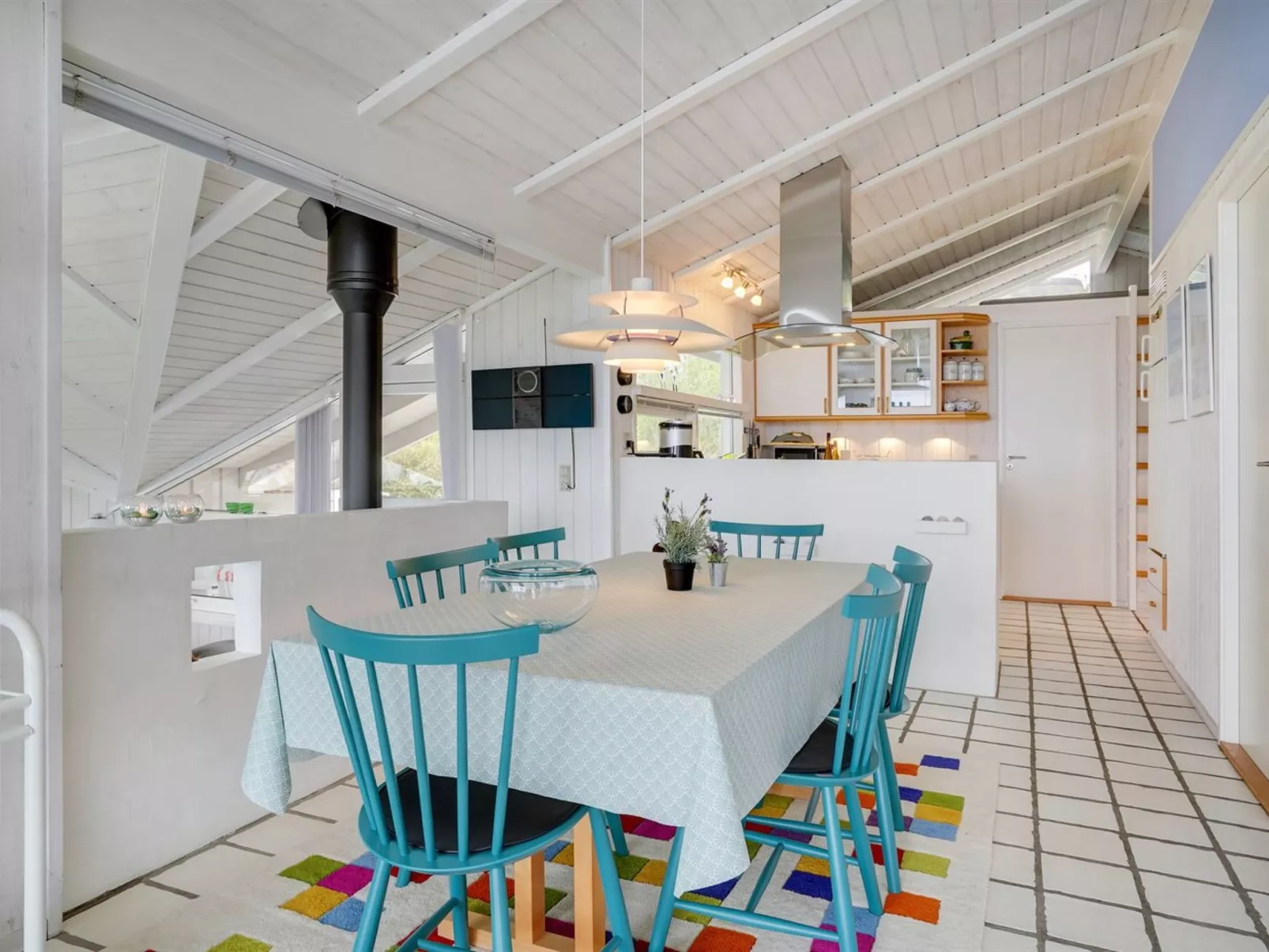 "Eilen" - 250m from the sea-Inside