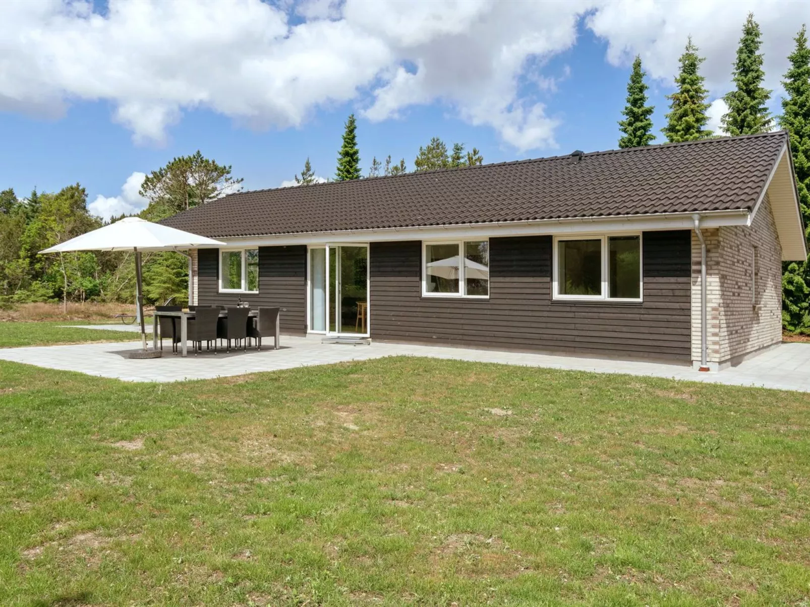 "Alona" - 250m from the sea-Draußen