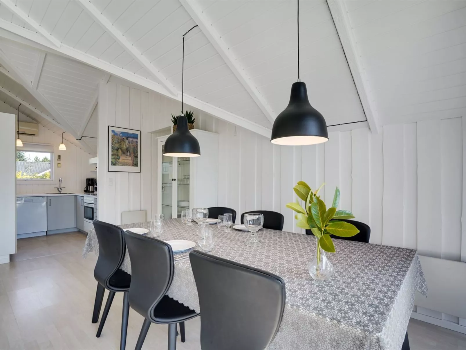 "Edvardsine" - 12km from the sea-Inside