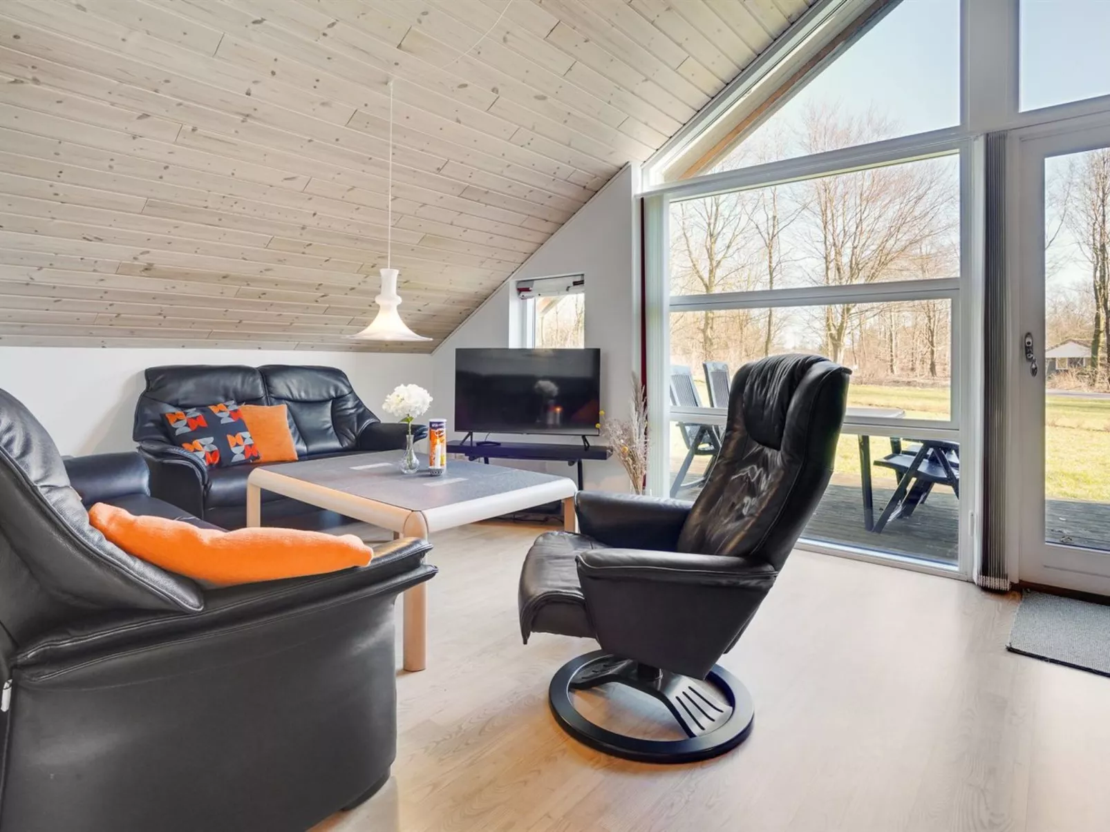 "Tiia" - 29km from the sea-Drinnen