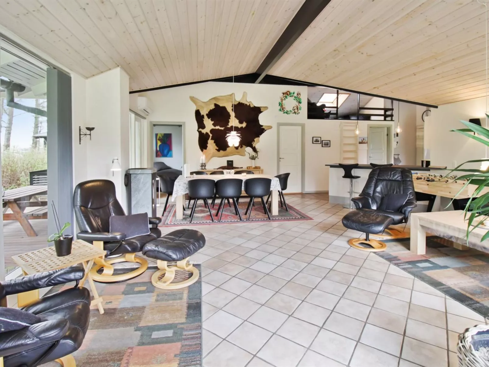 "Sora" - 2km from the sea-Drinnen