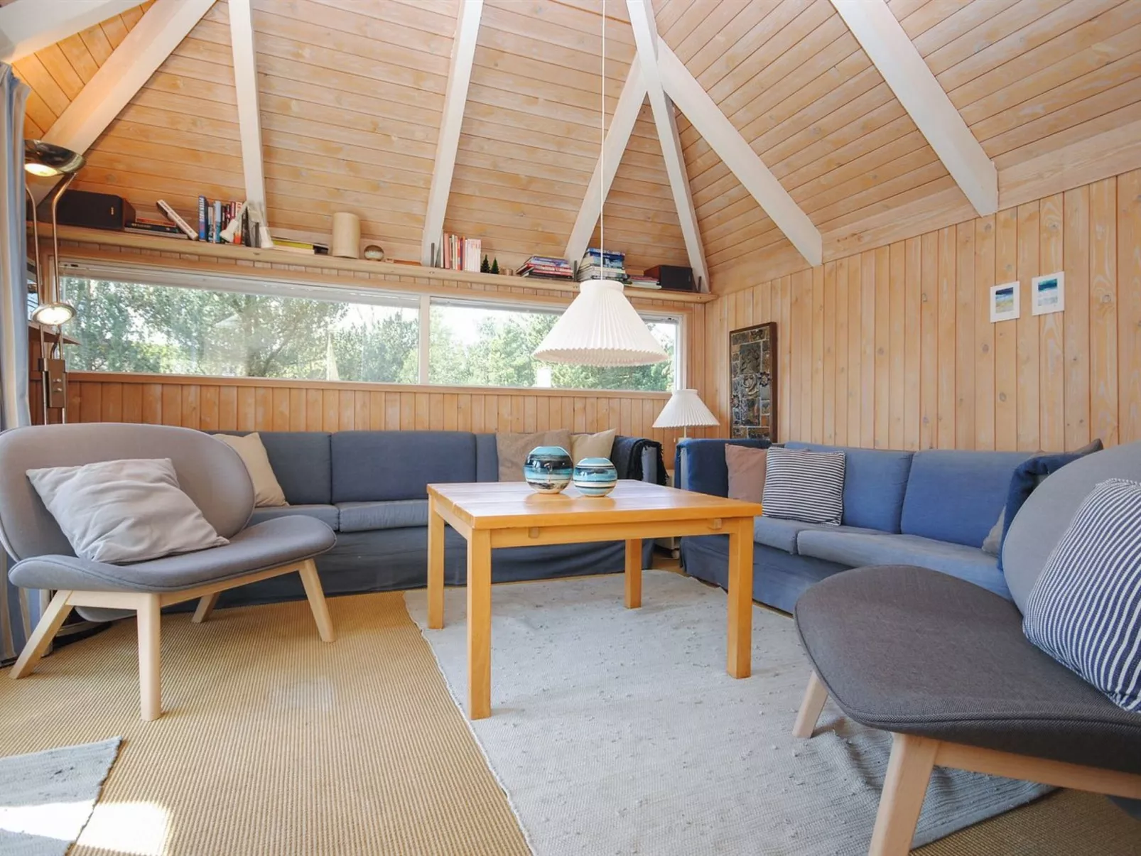 "Roulf" - 1.1km from the sea-Drinnen