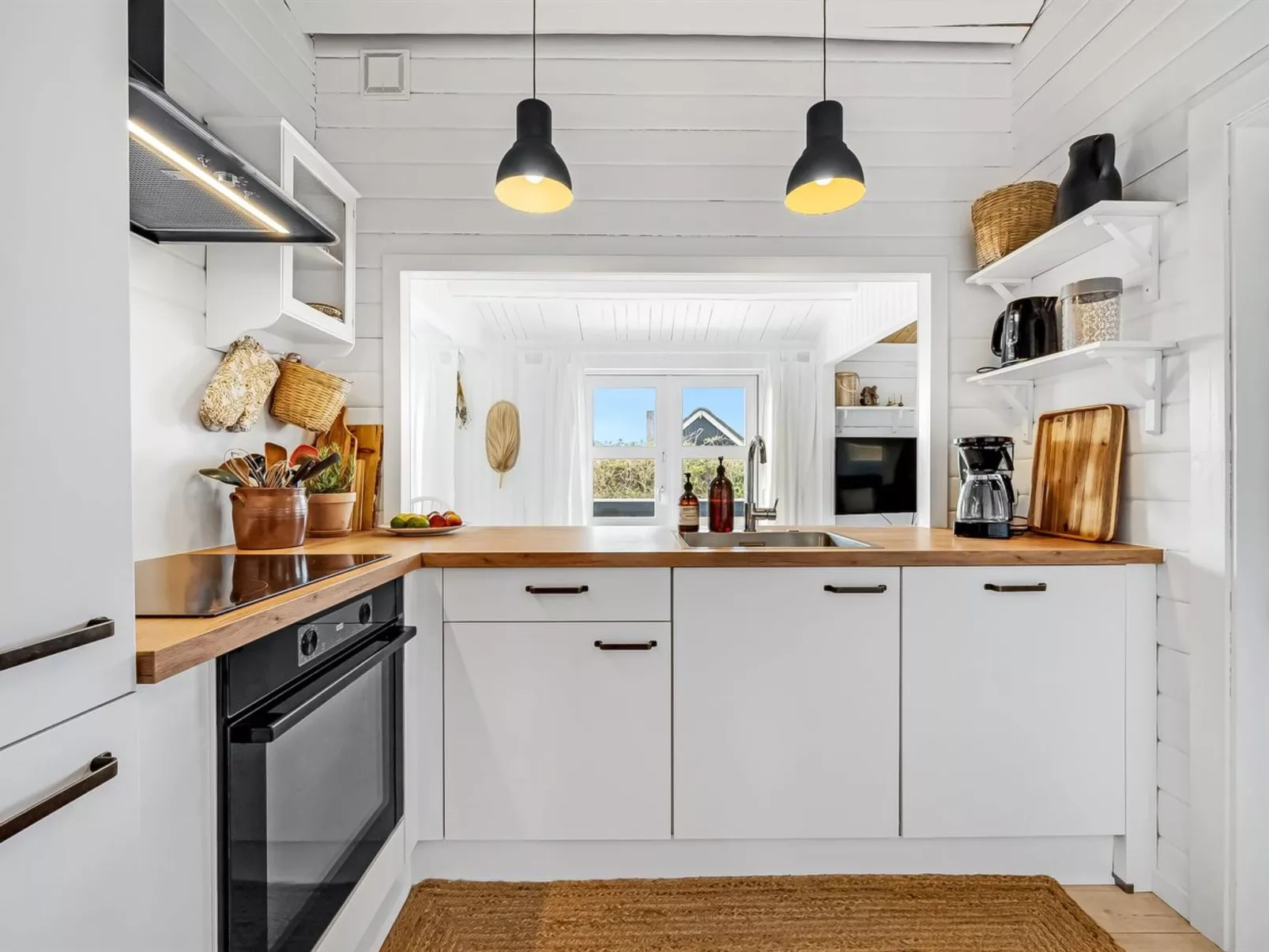 "Arbnora" - 400m from the sea-Drinnen