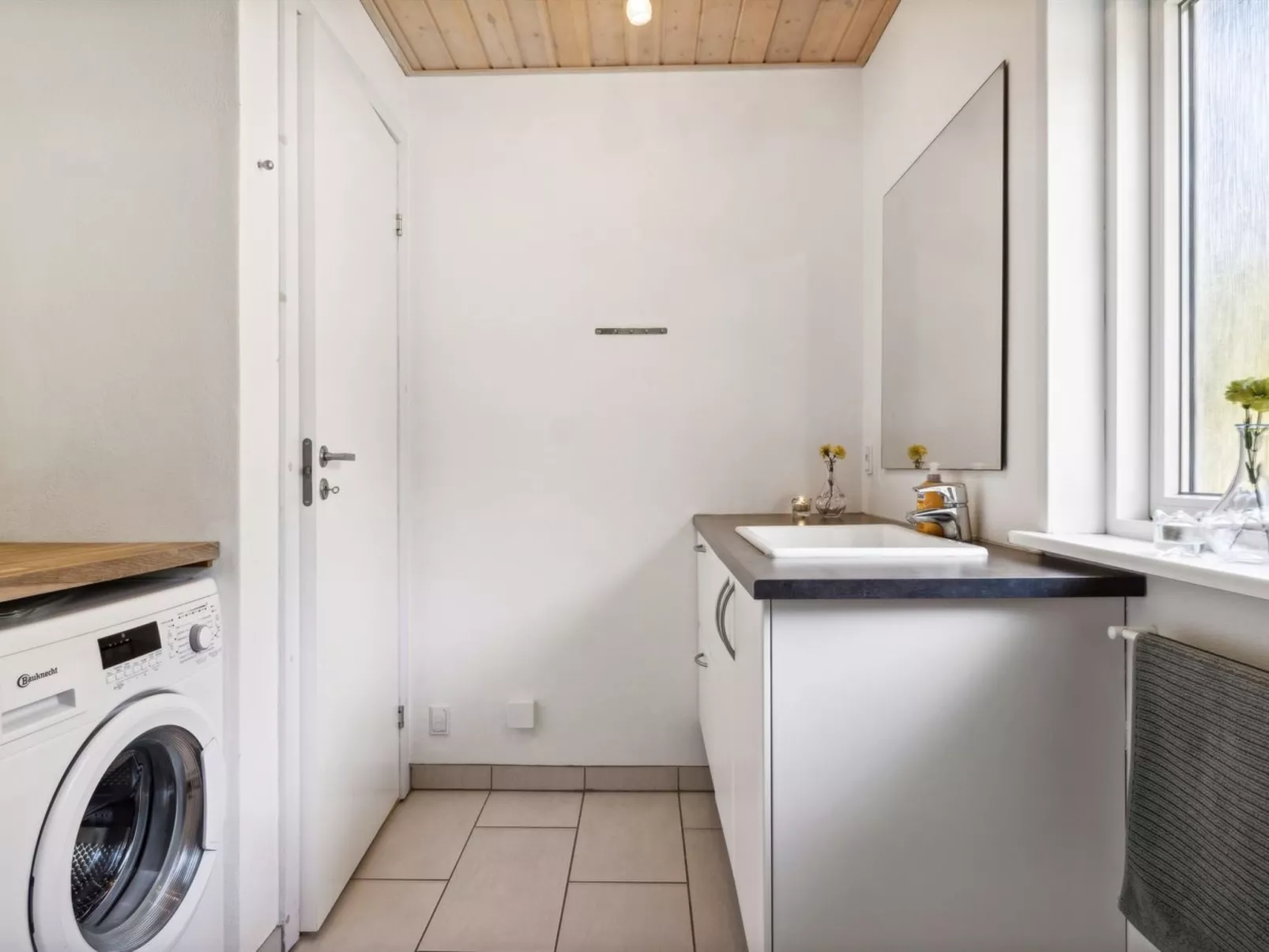 "Swen" - 1.3km from the sea-Drinnen