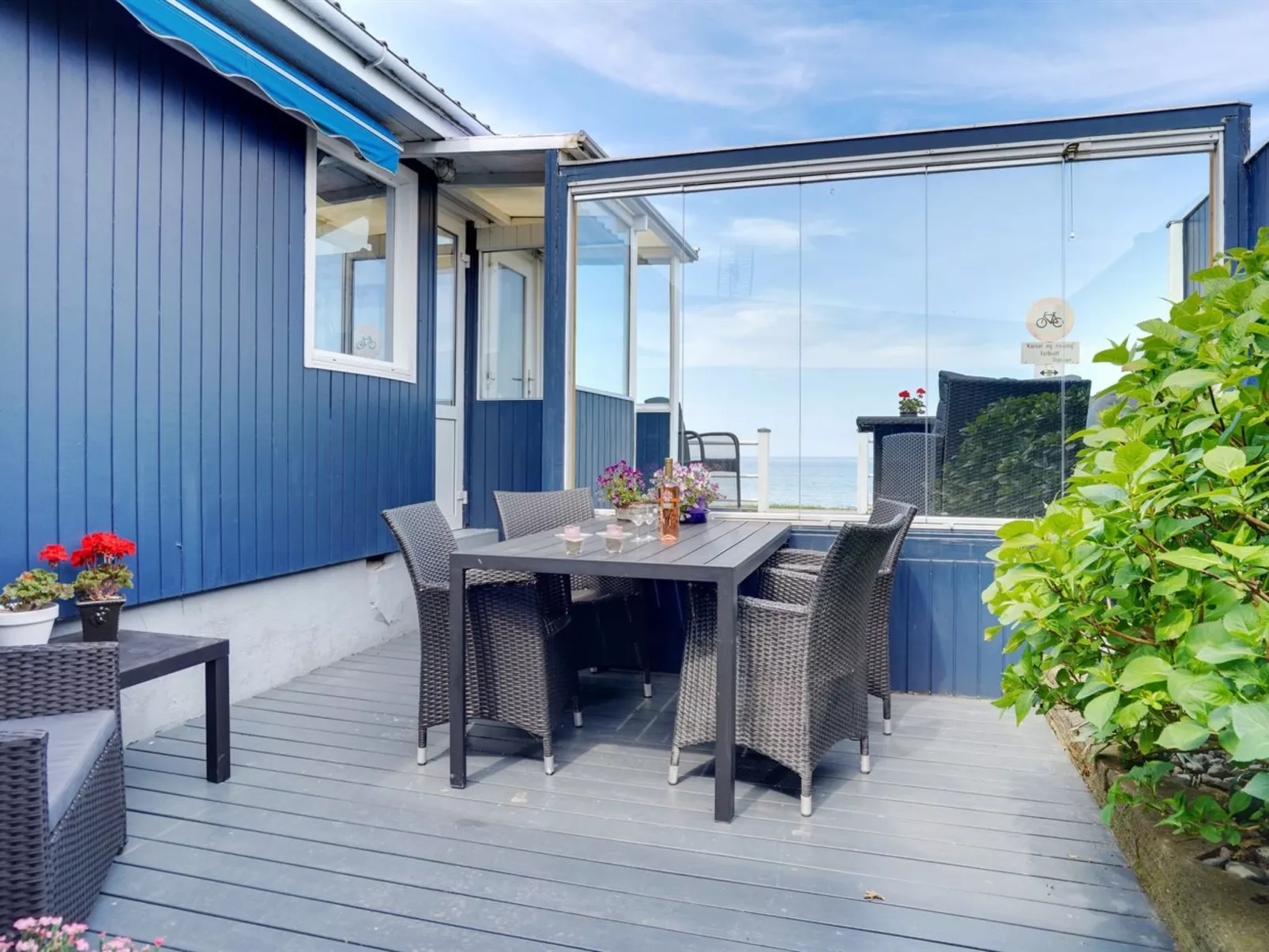 "Nera" - 10m from the sea-Draußen