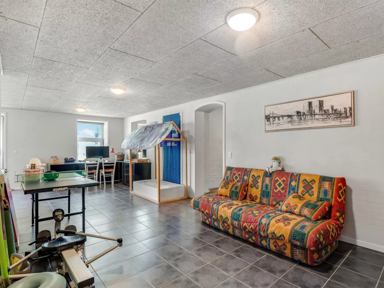 "Merrit" - 4.6km to the fjord-Inside