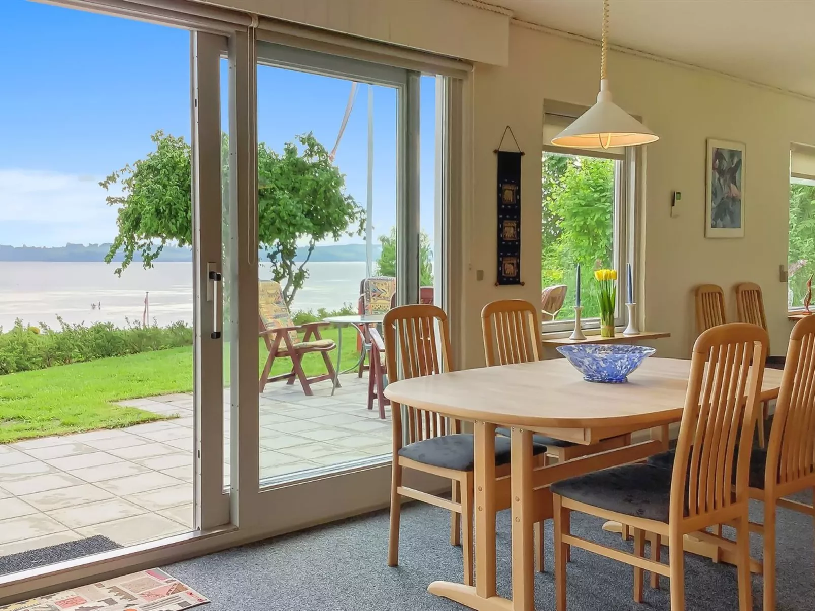 "Launo" - 150m to the fjord-Inside