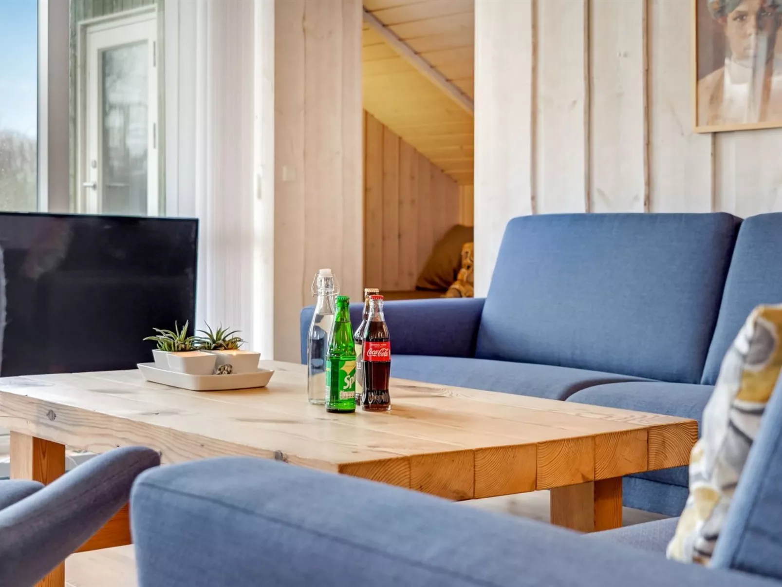 "Ano" - 950m from the sea-Inside