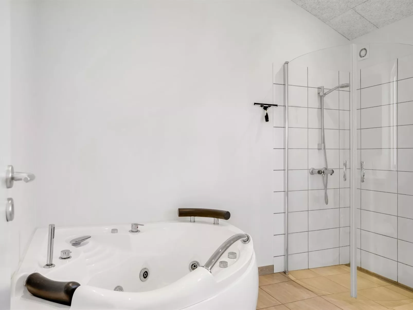 "Raakel" - 950m from the sea-Inside