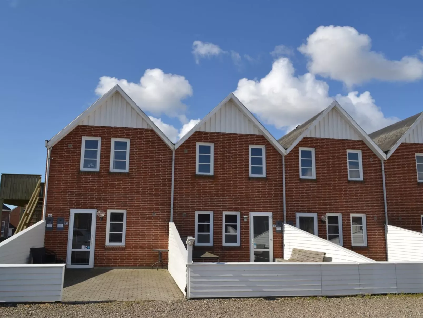 "Efraima" - 1.7km from the sea-Draußen