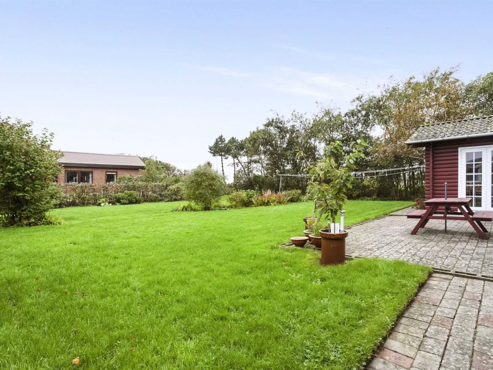 "Harrieth" - 16km from the sea-Draußen