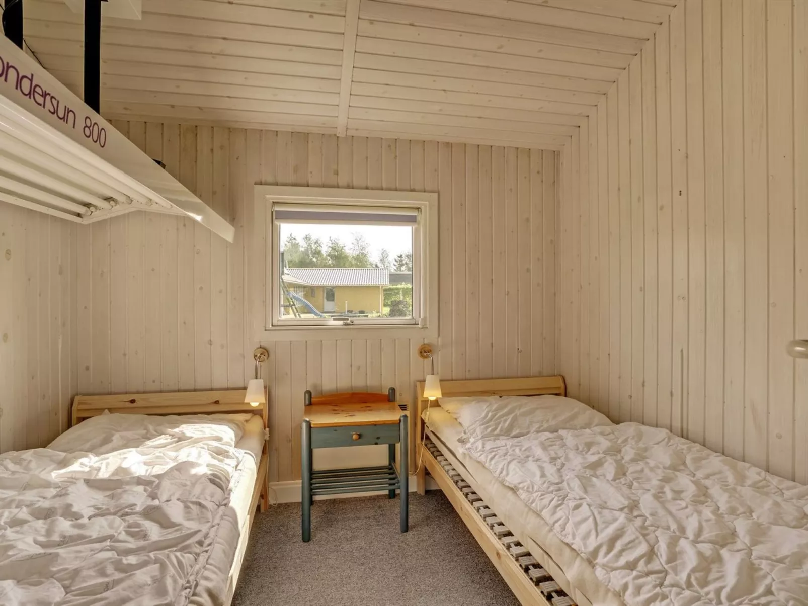 "Folke" - 250m from the sea-Drinnen