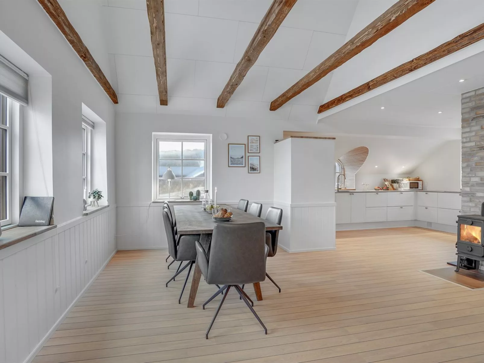 "Annelouise" - 100m from the sea-Inside