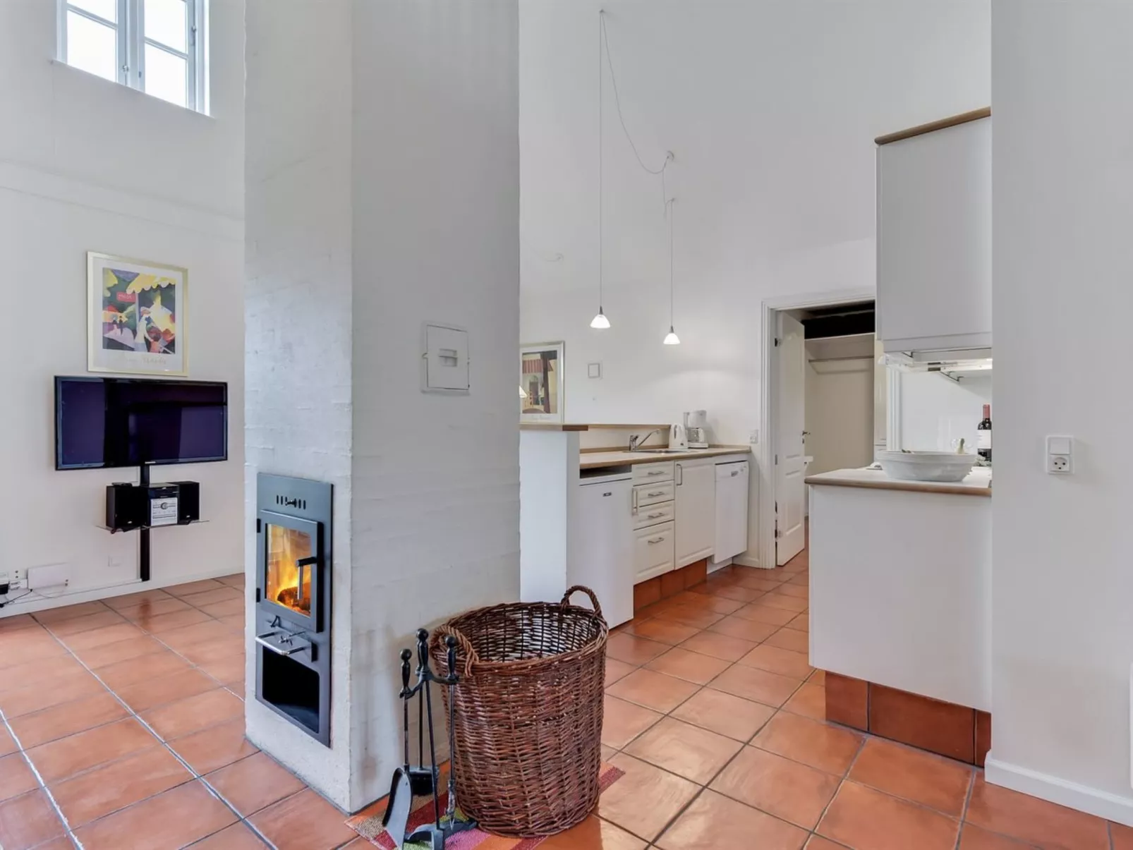 "Thoran" -  from the sea-Inside