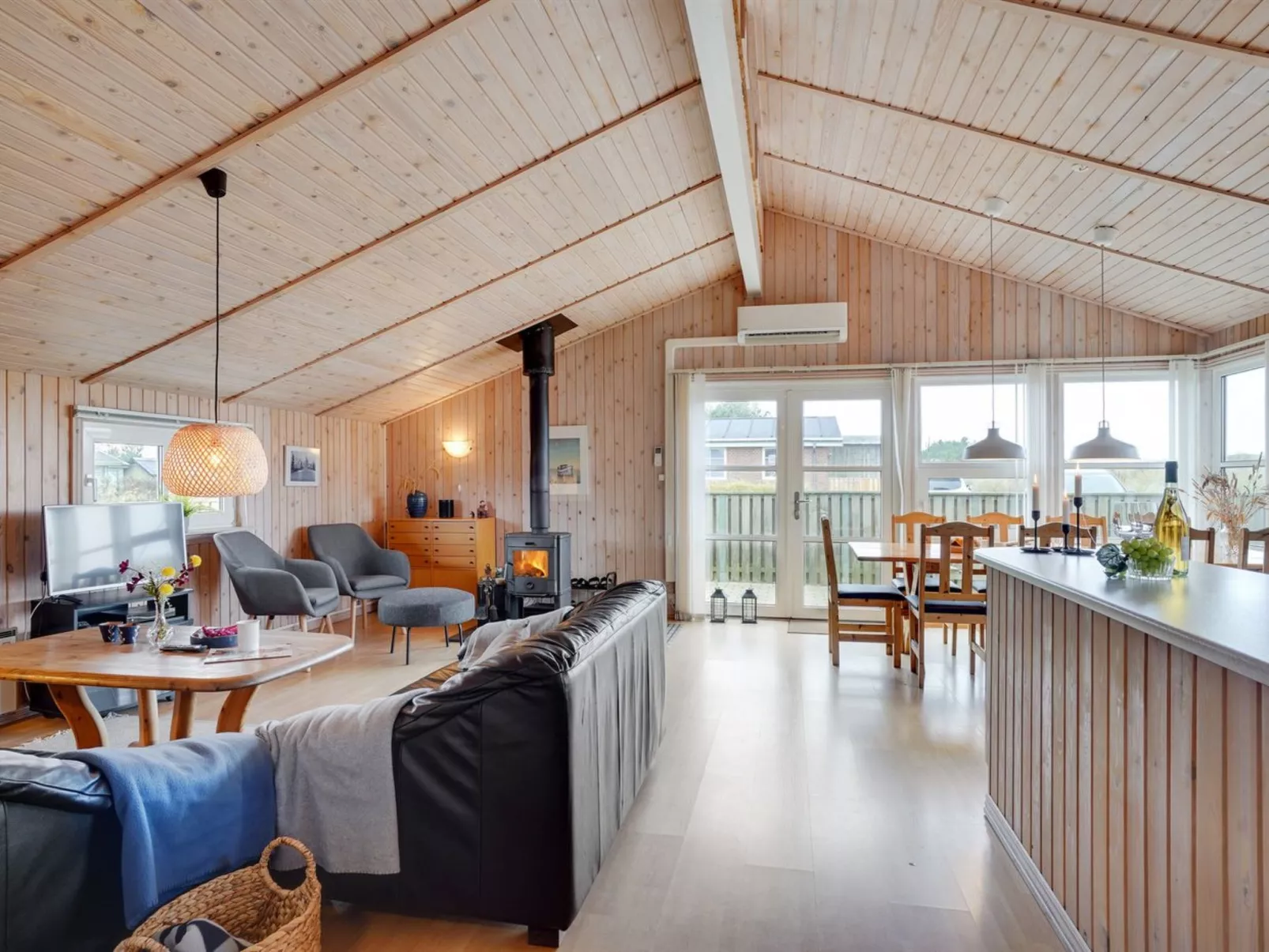 "Melanie" - 950m from the sea-Dedans