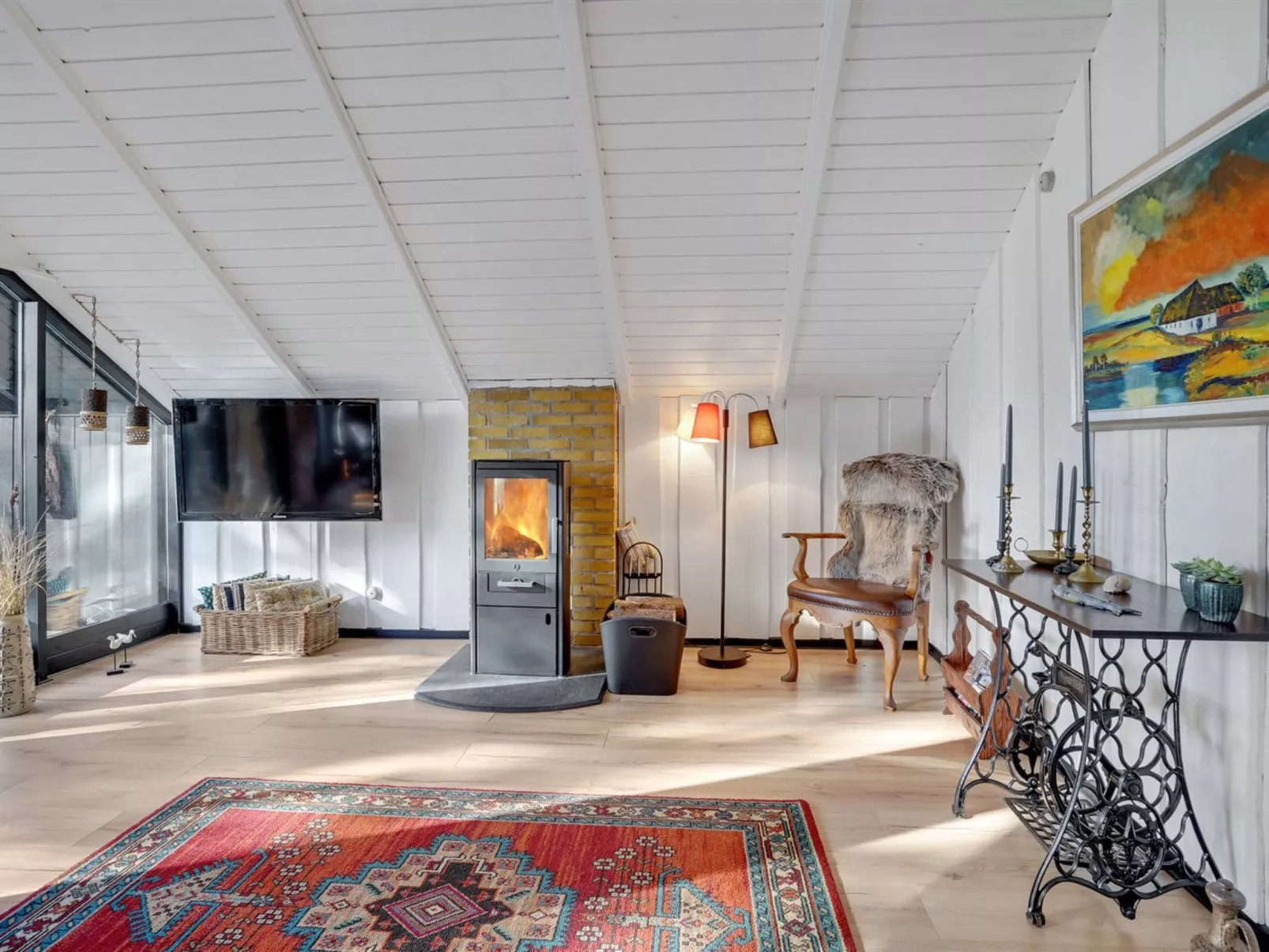 "Raita" - 350m to the fjord-Drinnen