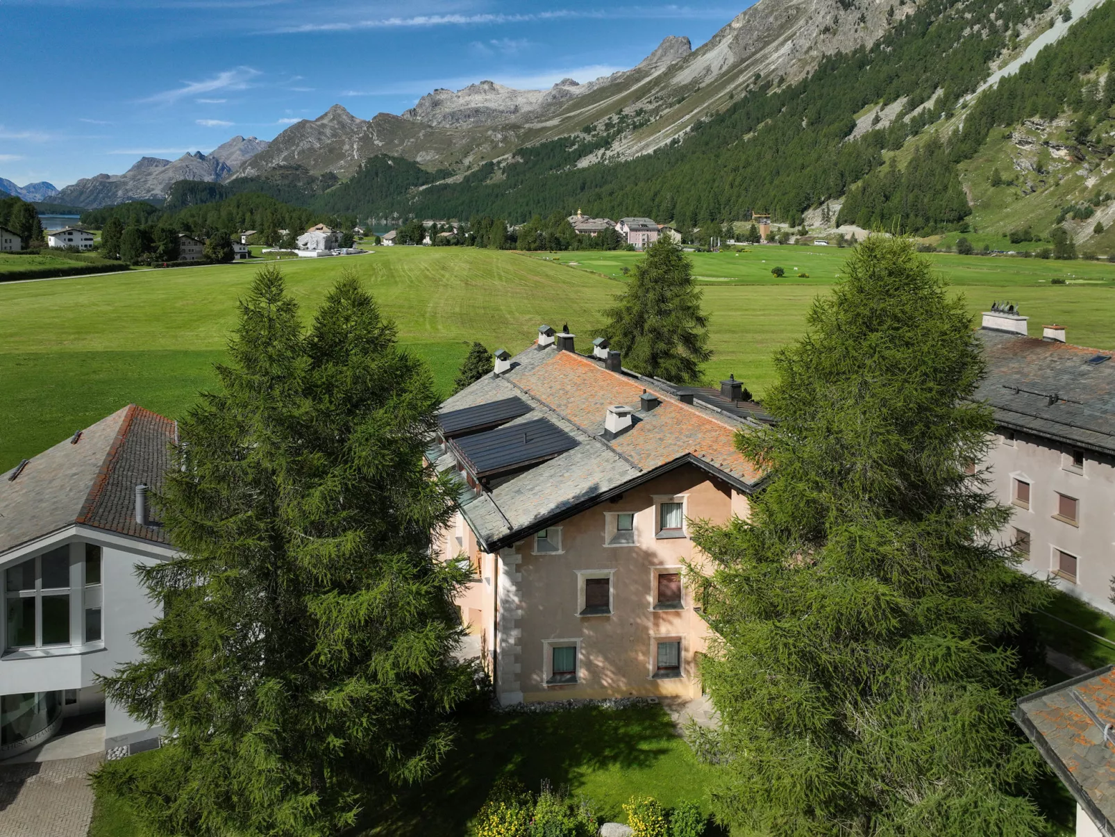 Chesa Prasüra 10-Outside