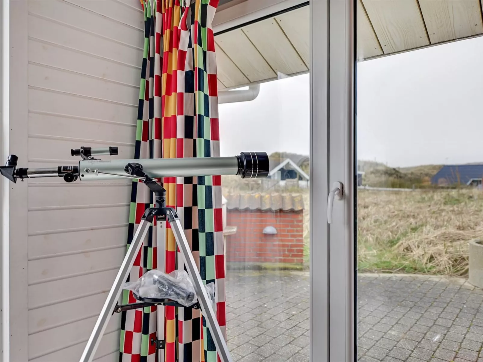 "Fia" -  from the sea-Drinnen