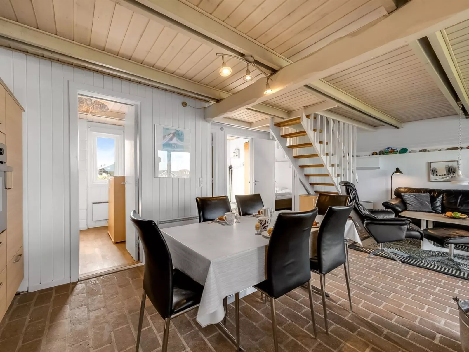 "Iines" - 200m from the sea-Inside