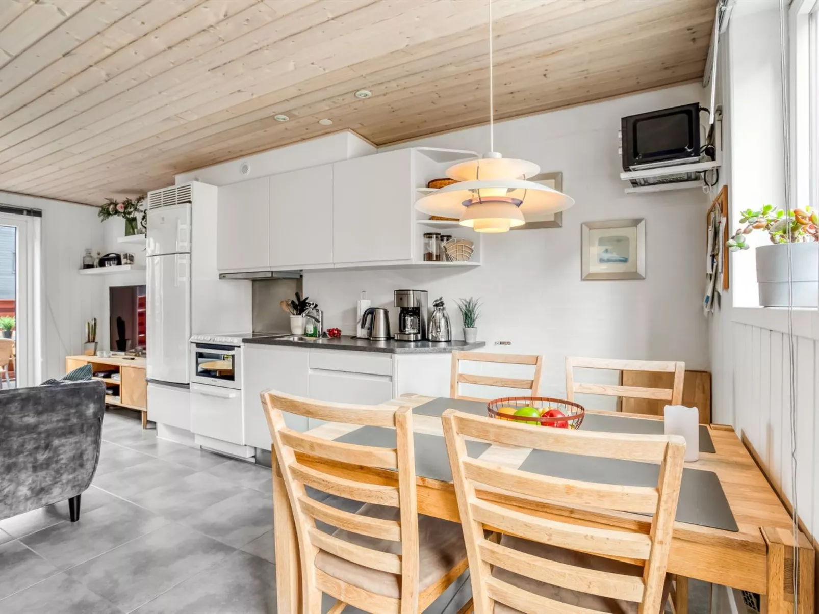 "Alissa" - 400m from the sea-Dedans