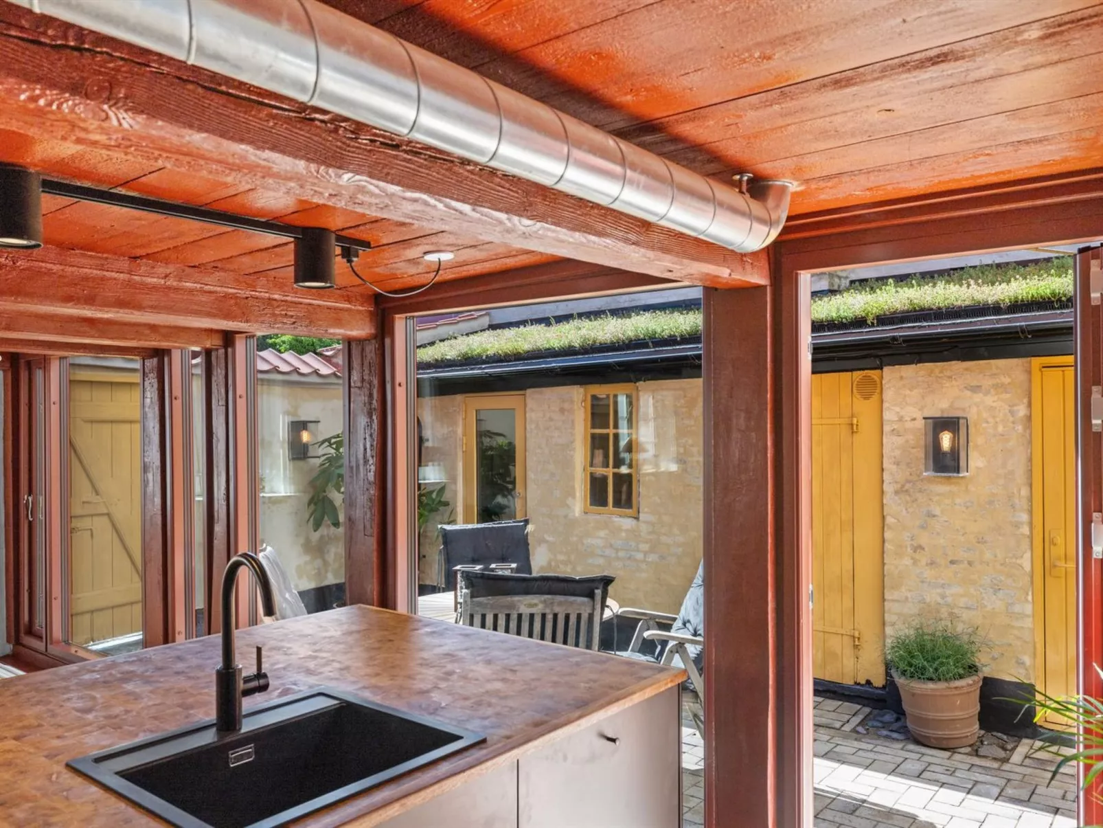 "Gaby" - 250m from the sea-Drinnen