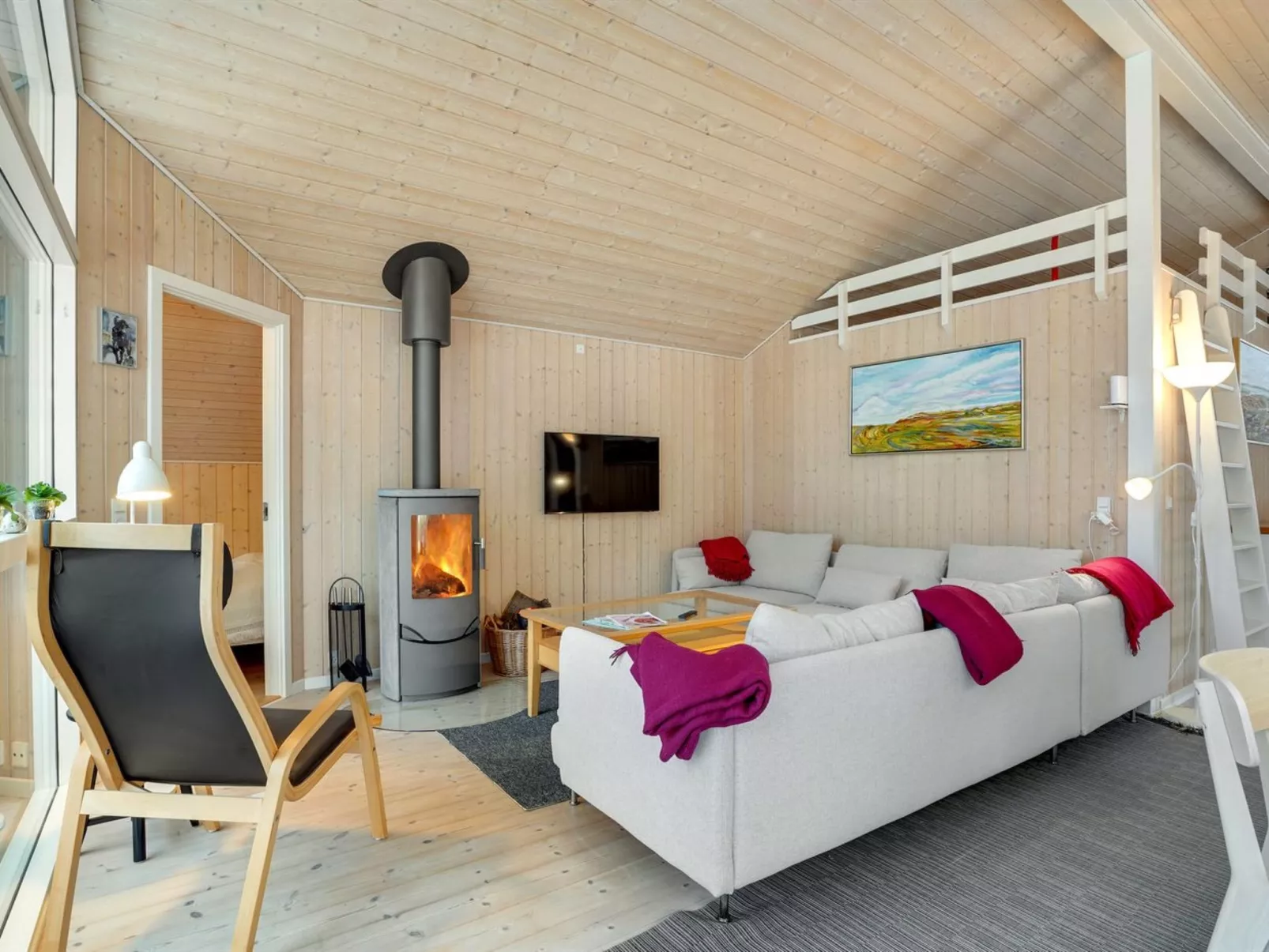 "Aswarth" - 50m to the fjord-Inside