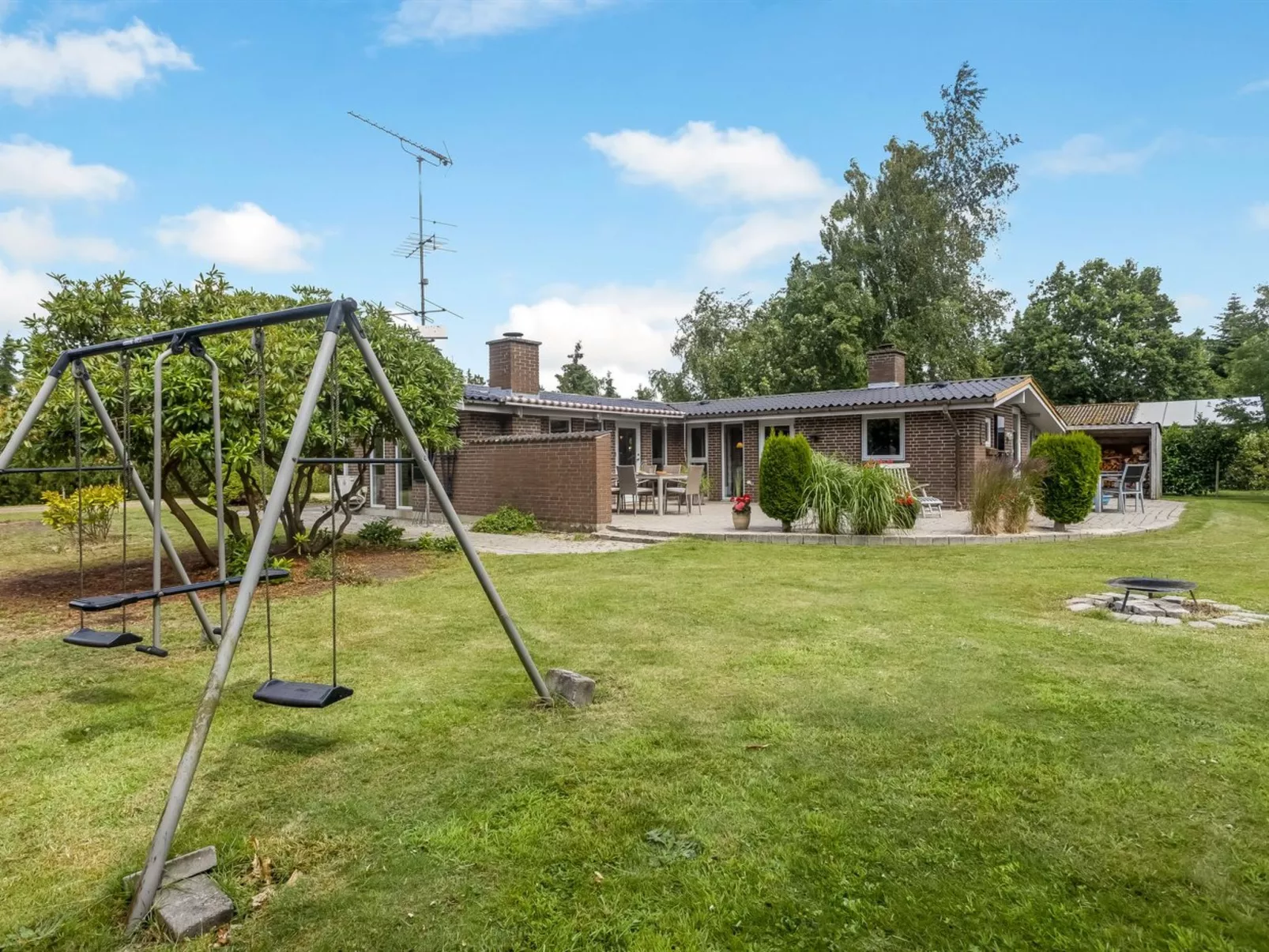 "Sessa" - 800m from the sea-Outside