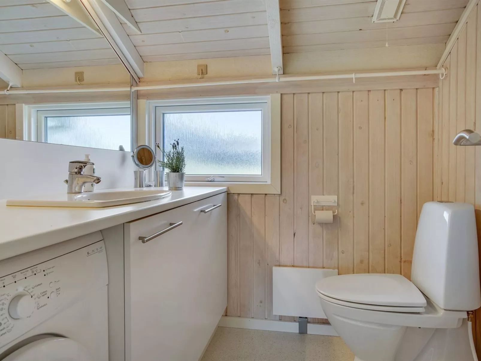 "Alruna" - 150m from the sea-Inside