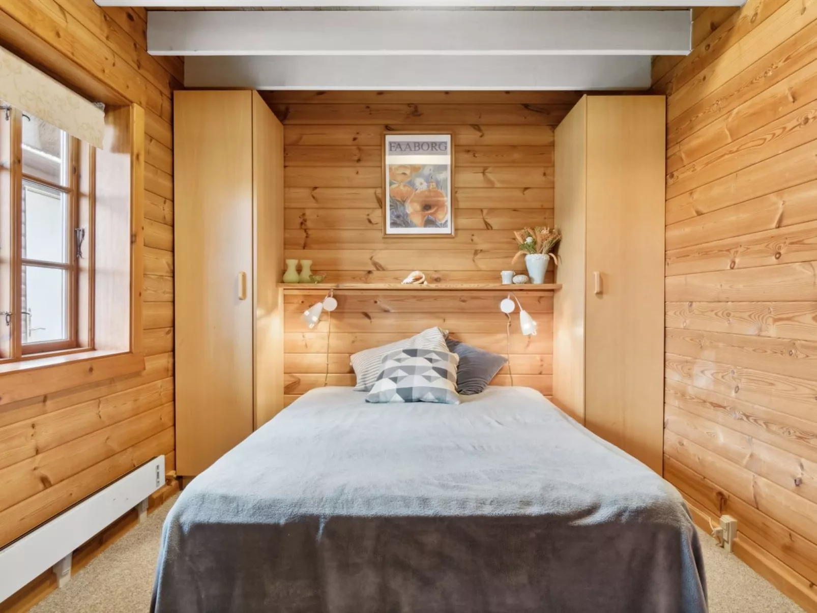 "Ginnie" - 300m from the sea-Inside