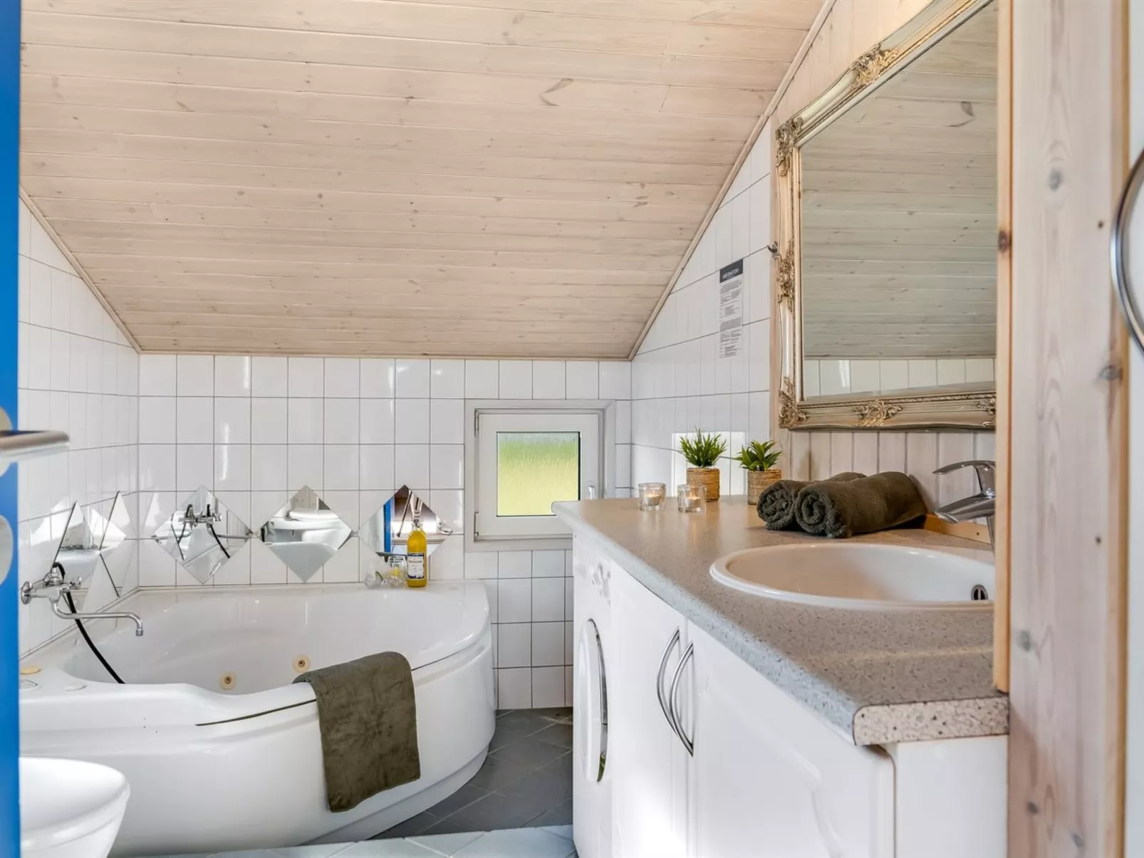 "Ralf" - 300m from the sea-Inside