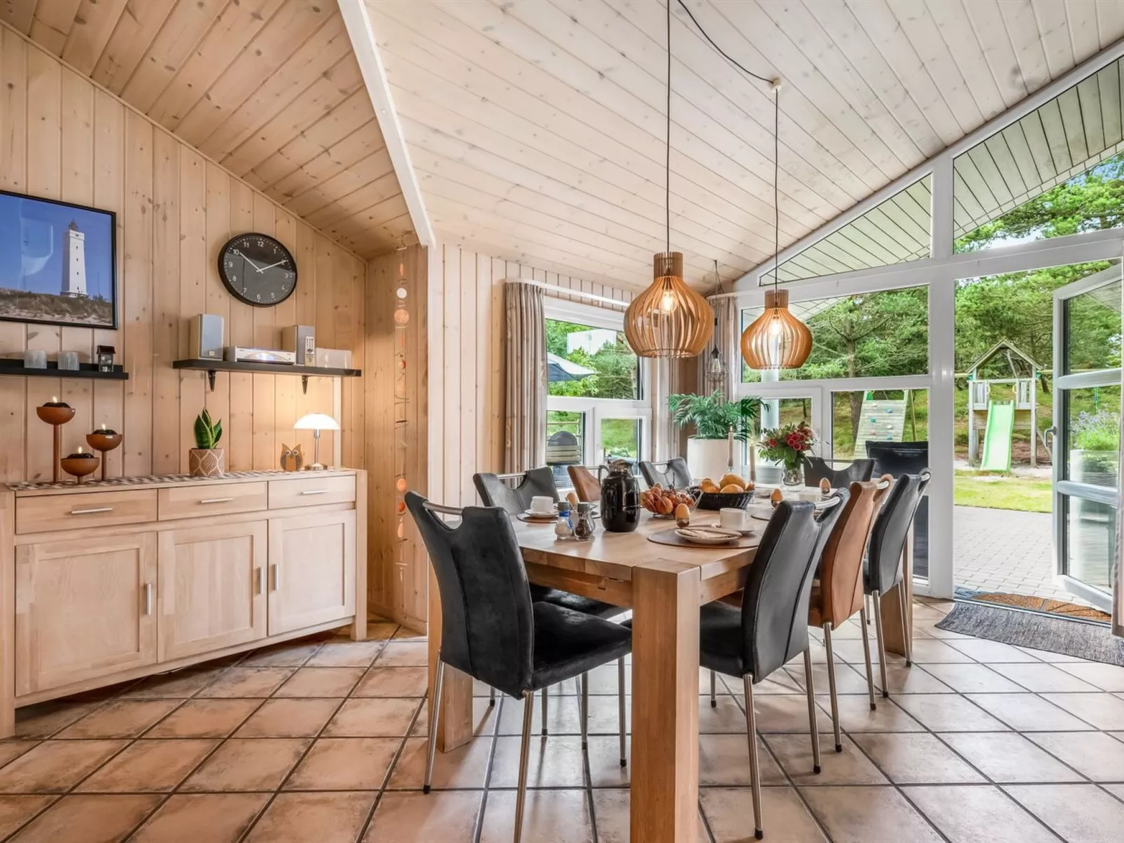 "Tule" - 1.2km from the sea-Dedans