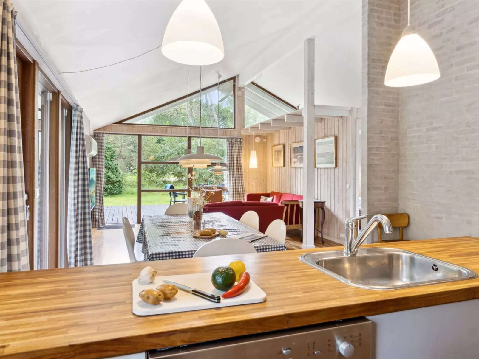 "Wilgrib" - 400m from the sea-Inside