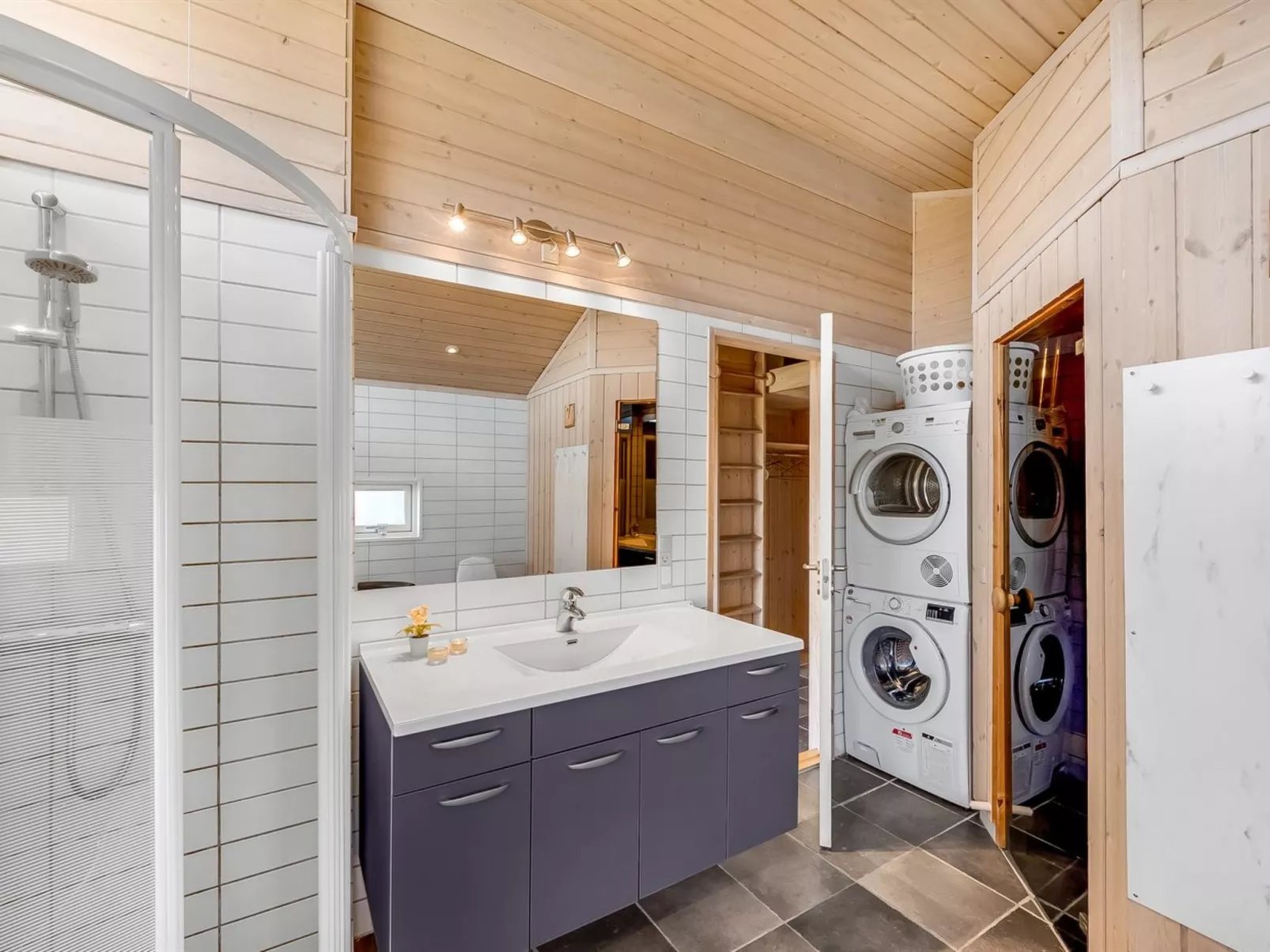 "Floriana" - 650m from the sea-Drinnen