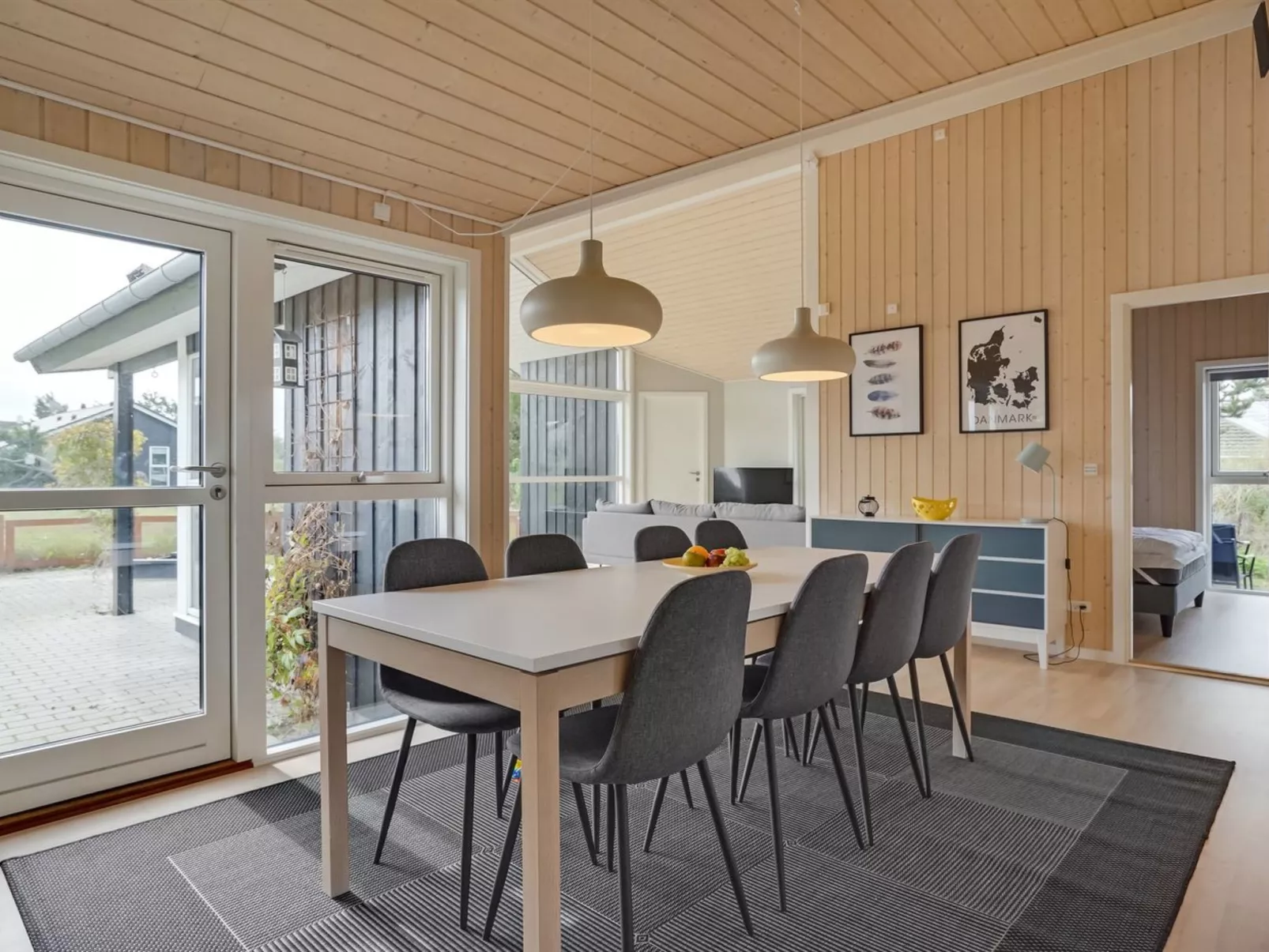 "Illona" -  from the sea-Inside