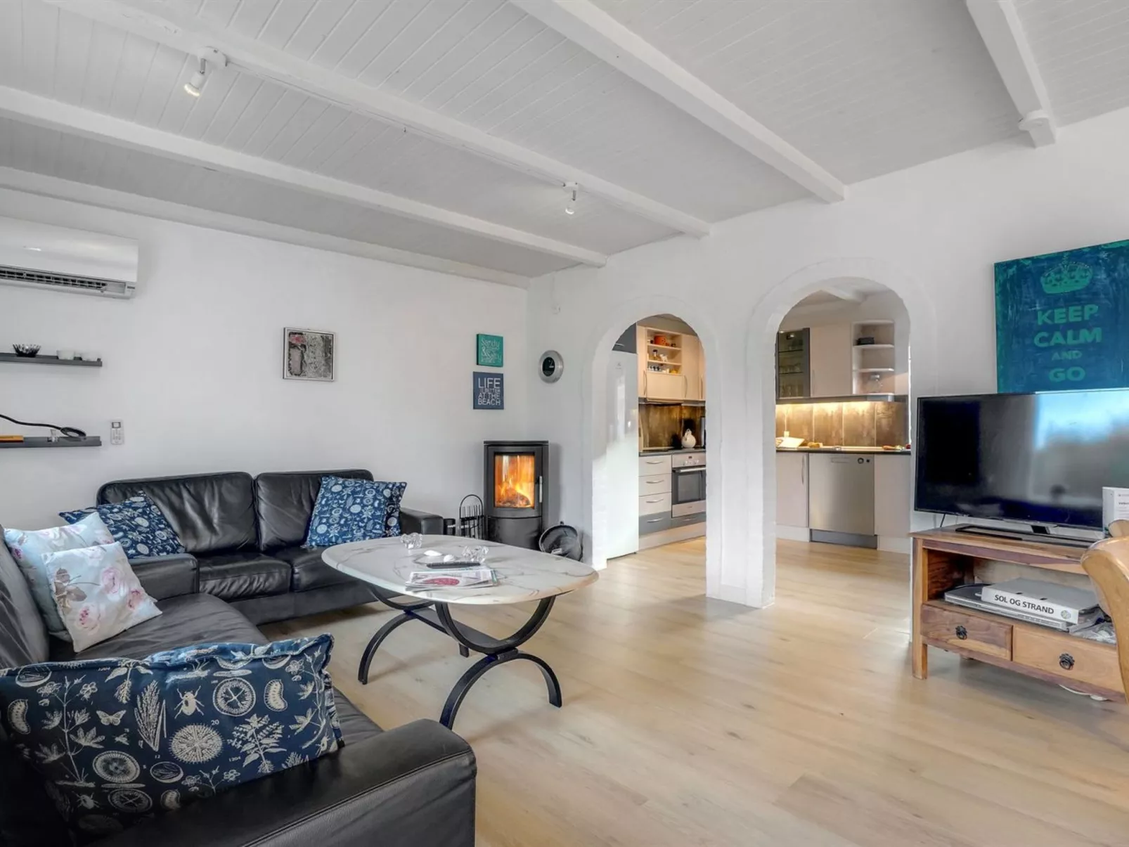 "Hethin" - 100m from the sea-Dedans