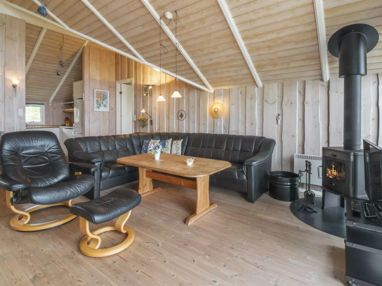 "Pirkka" - 50m to the fjord-Inside