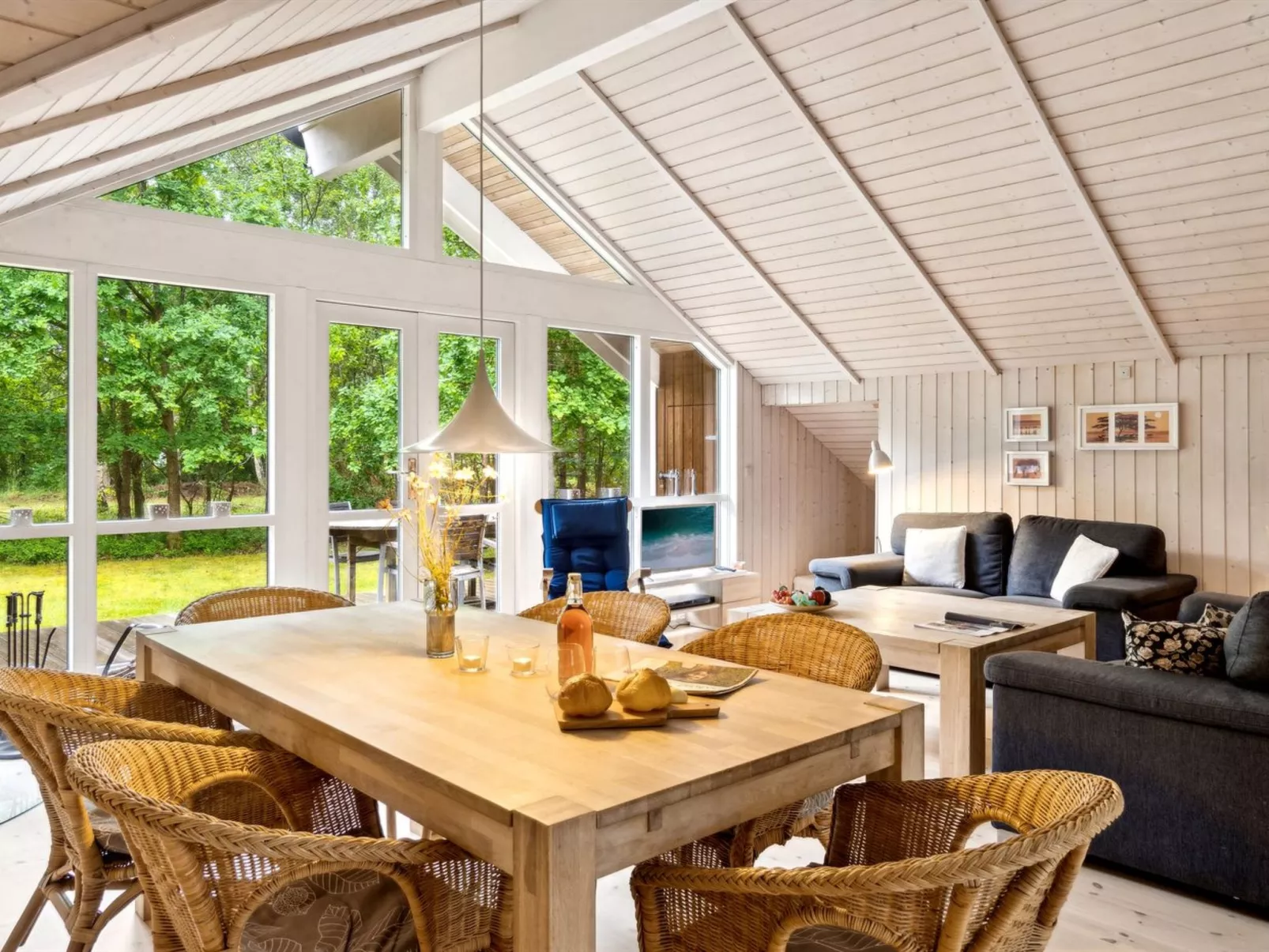 "Merina" - 700m from the sea-Inside