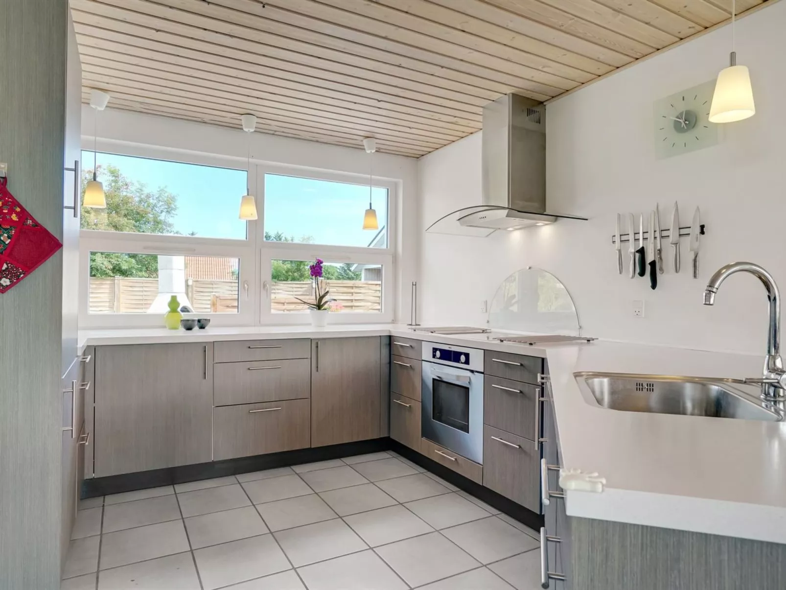 "Swipdagh" - 600m from the sea-Inside