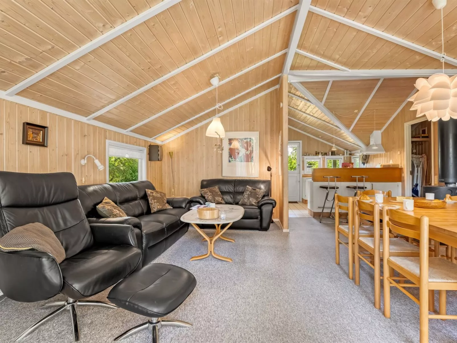 "Uta" - 300m from the sea-Drinnen