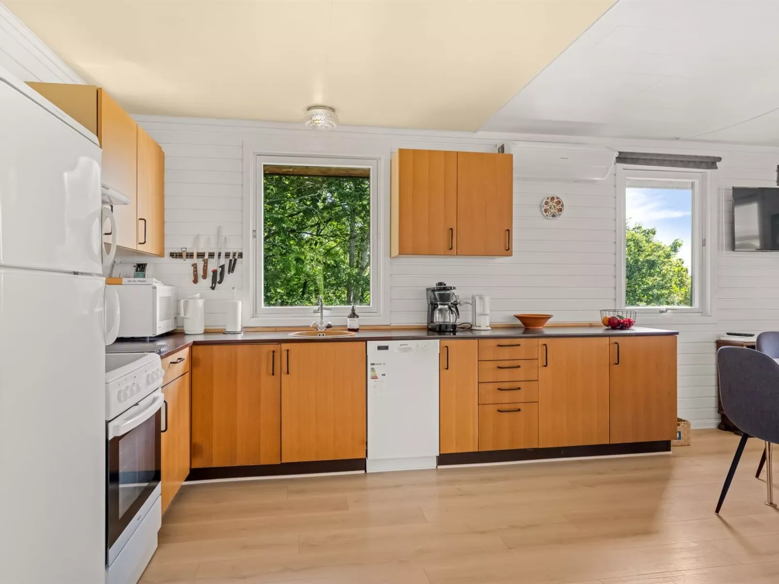 "Imgert" - 300m to the fjord-Inside