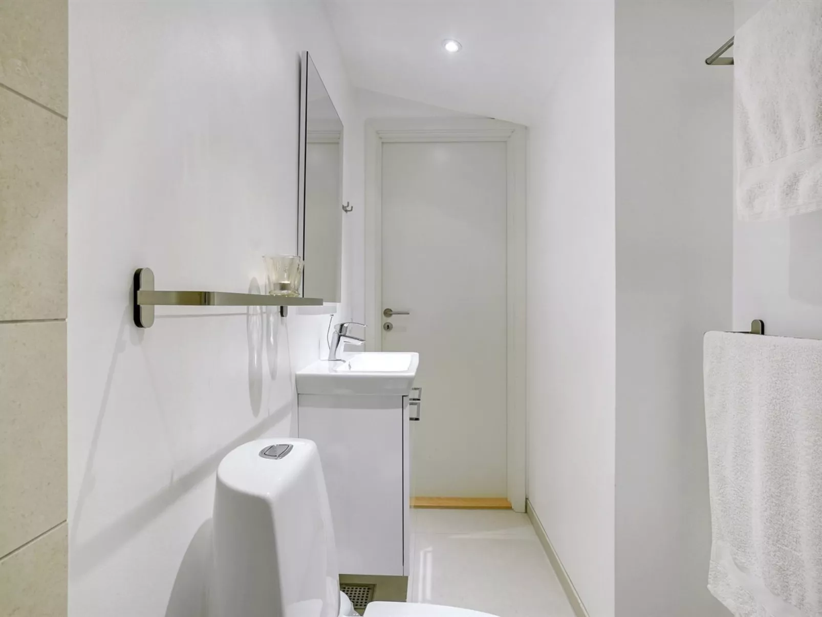 "Claudette" - 1km from the sea-Inside