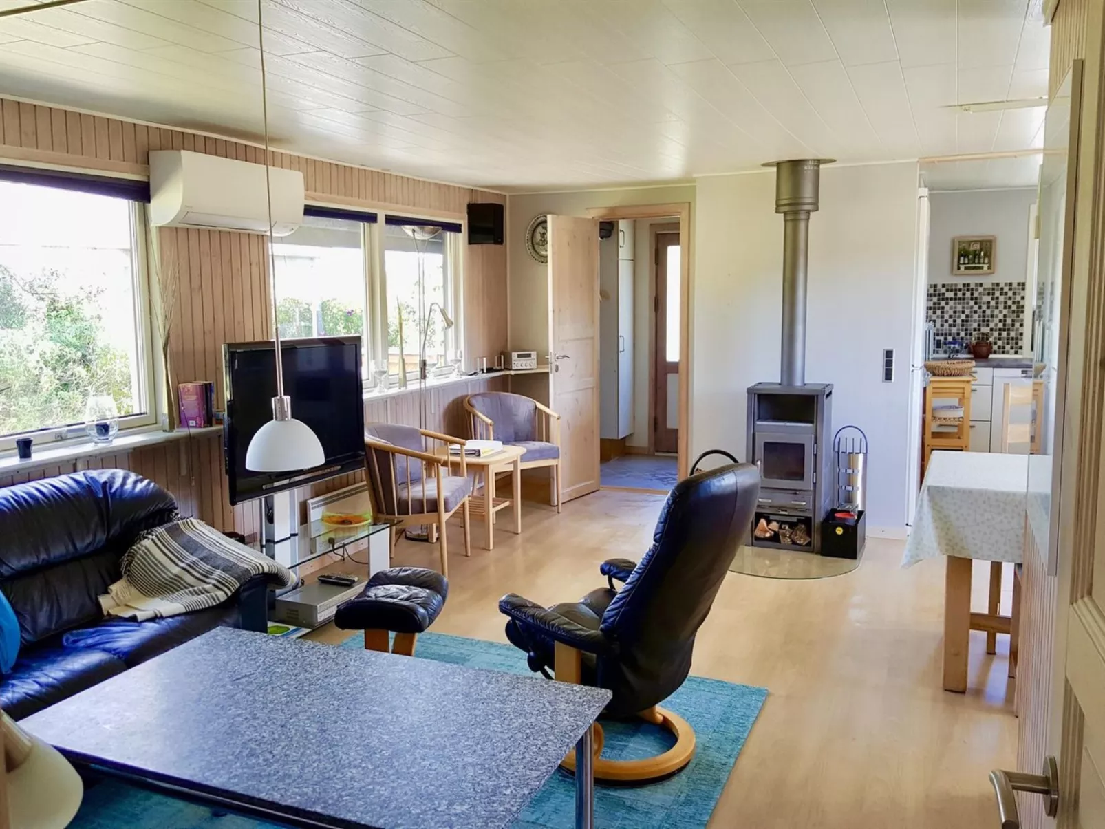 "Gudrid" - 500m from the sea-Inside