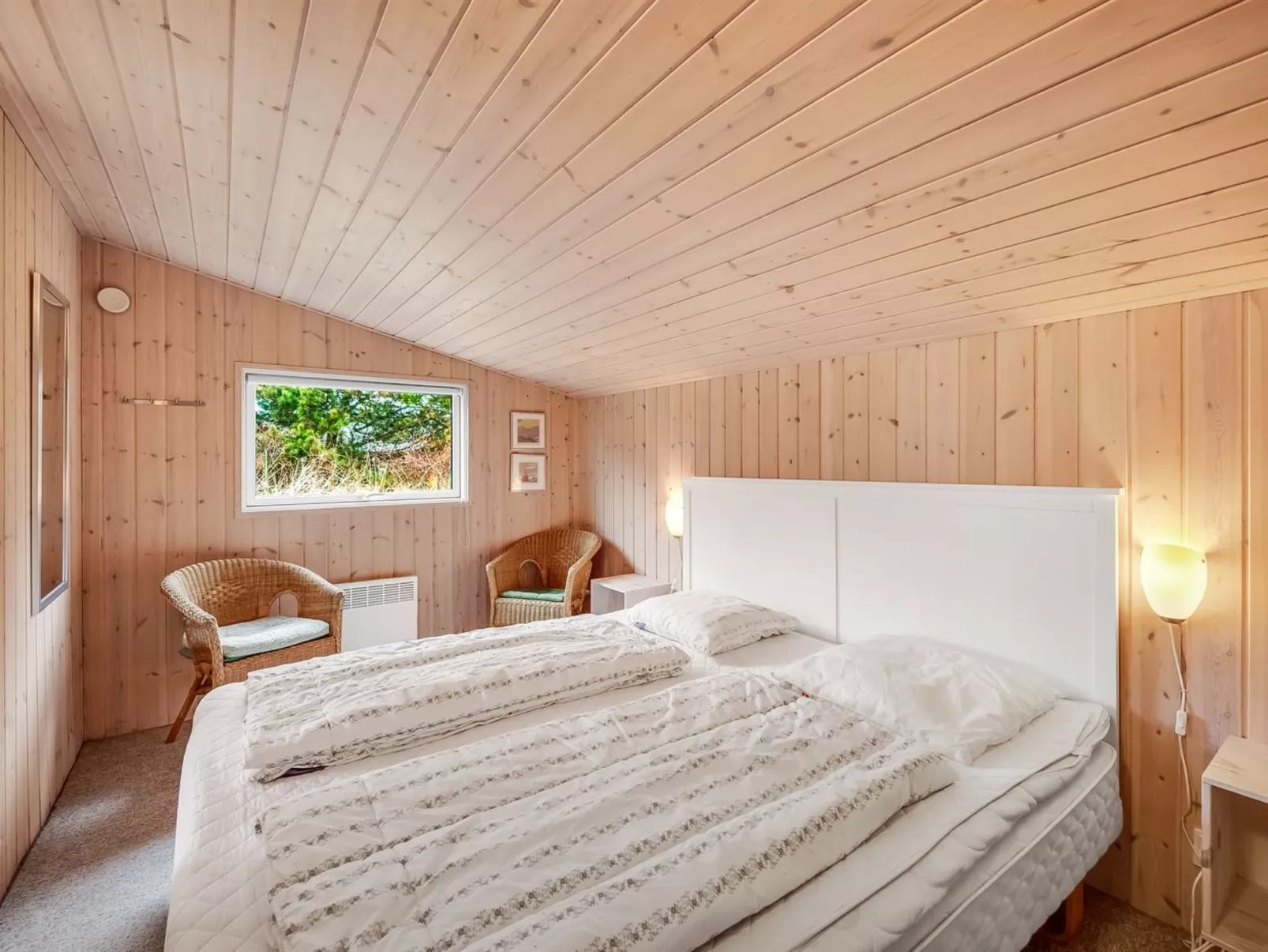 "Julan" - 600m from the sea-Drinnen