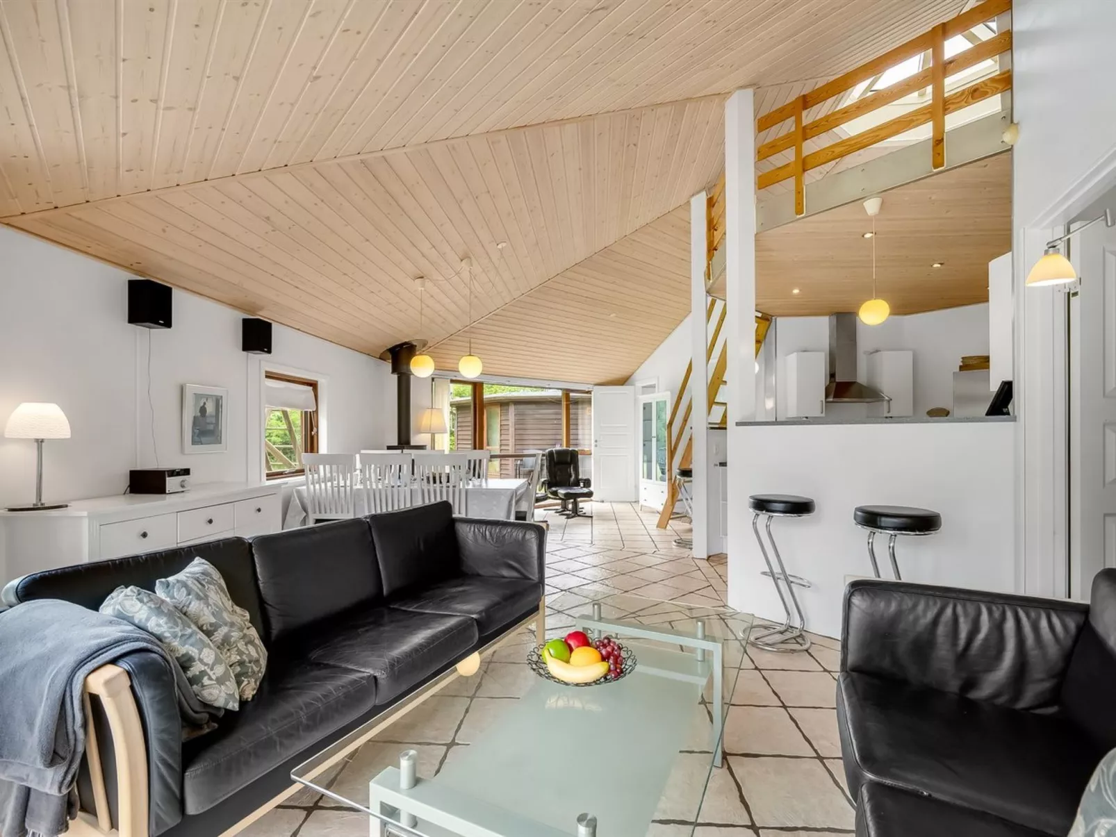 "Reiner" - 300m to the fjord-Dedans